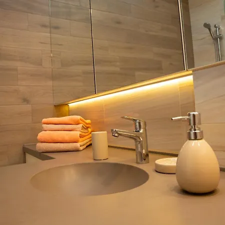 Apartmán Comfortable French Quarter акумулятори світло інтернет завжди