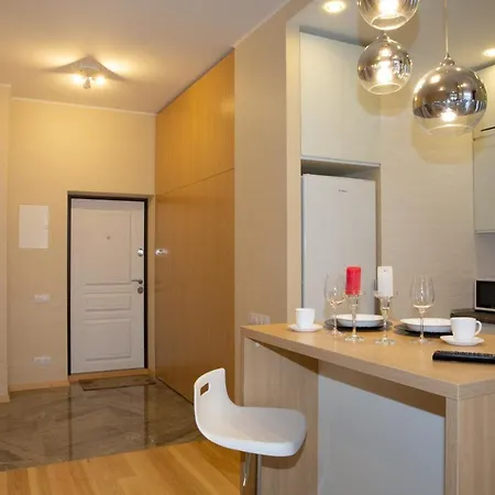 Comfortable French Quarter акумулятори світло інтернет завжди Apartmán *